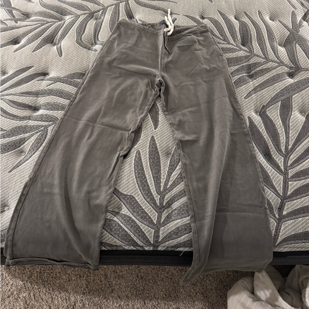 Brandy Melville grey sweatpants